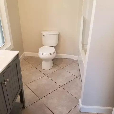 82 Temple St, Springfield, MA 01105 photo 5