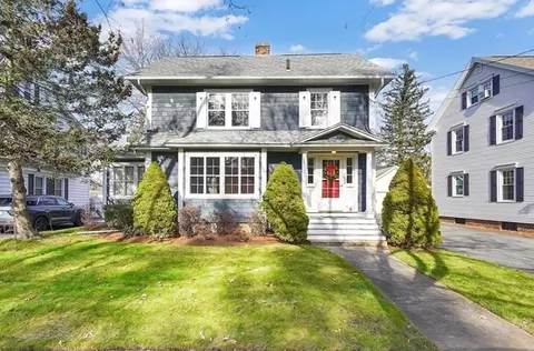 180 Converse St, Longmeadow, MA 01106