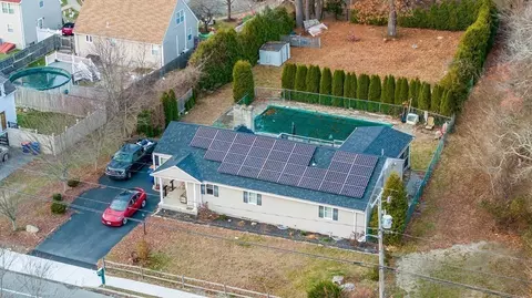 1127 Braley Rd, New Bedford, MA 02745