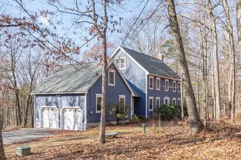 38 Westview Rd, Brookline, NH 03033
