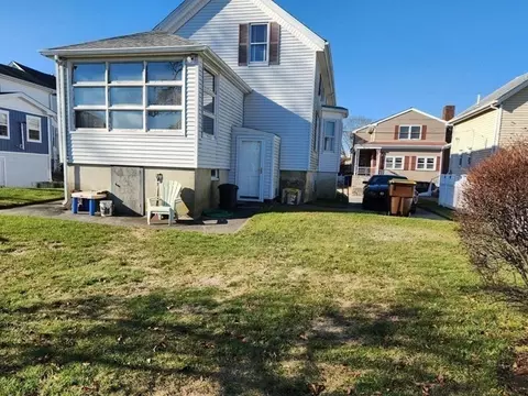 106 Swindells St, Fall River, MA 02723 photo 5