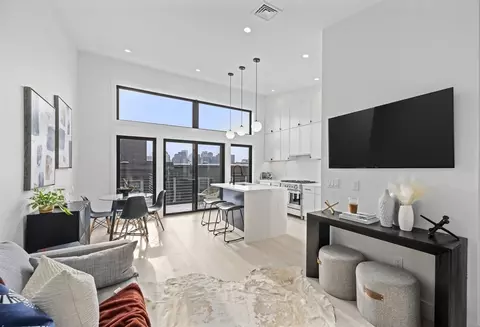 173 Maverick #PH304, Boston, MA 02128