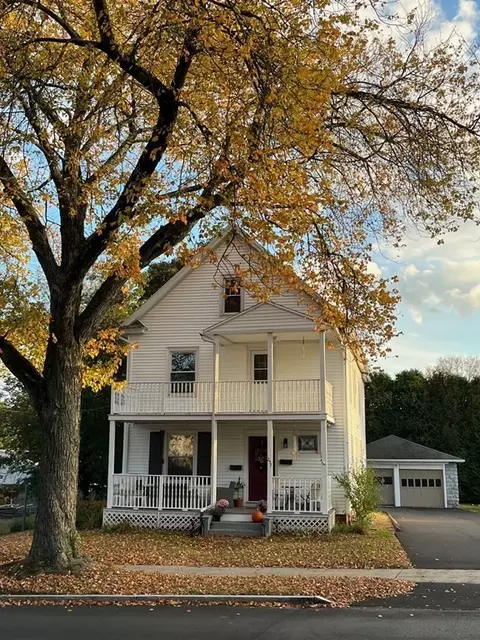 257 Ashley St, West Springfield, MA 01089