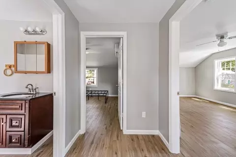 82 Jardine St, Springfield, MA 01107 photo 21