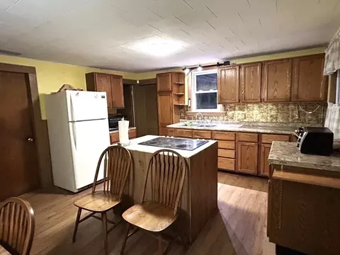 30 Mccarthy Ln, Orange, MA 01364 photo 6