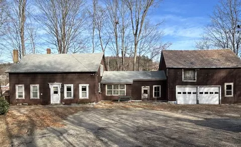 30 Mccarthy Ln, Orange, MA 01364 photo 2
