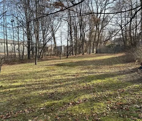 30 Mccarthy Ln, Orange, MA 01364 photo 3