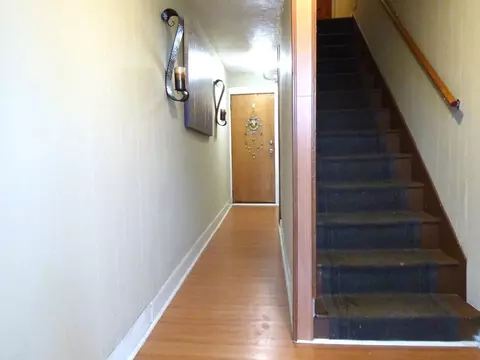 48 Enfield St, Springfield, MA 01151 photo 13