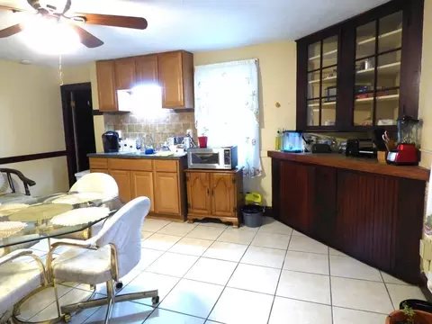 48 Enfield St, Springfield, MA 01151 photo 14