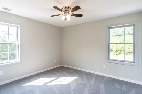 19 Talbot Road, Springfield, MA 01119 photo 23