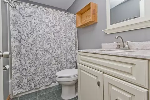 106 Clark St, Chicopee, MA 01013 photo 10