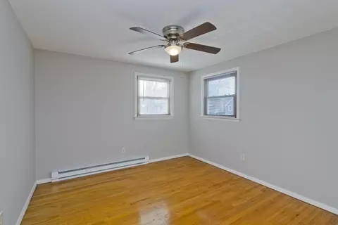 106 Clark St, Chicopee, MA 01013 photo 11