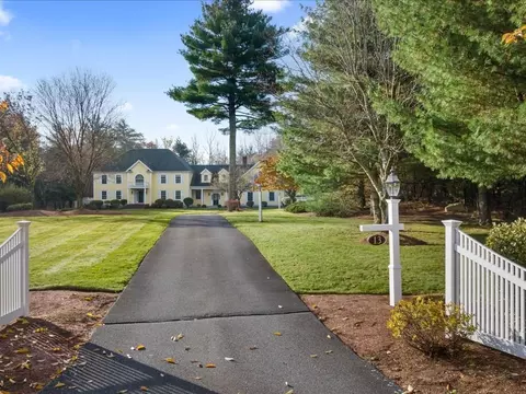 13 Kraw Dr, Dover, MA 02030 photo 2