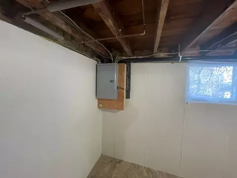 40 Dillon St, Worcester, MA 01604 photo 19