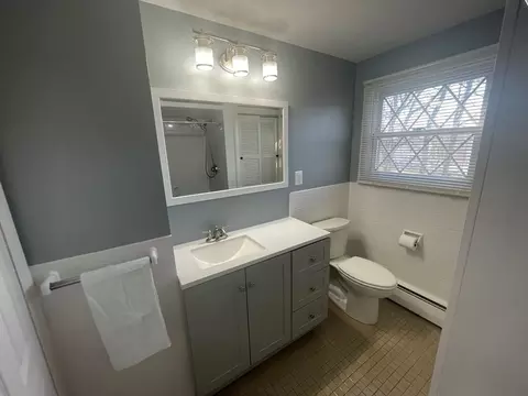 40 Dillon St, Worcester, MA 01604 photo 17