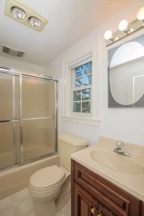 26 Hereford Rd, Marblehead, MA 01945 photo 20
