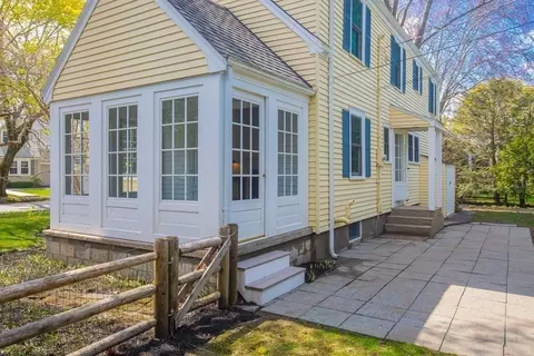 26 Hereford Rd, Marblehead, MA 01945 photo 8