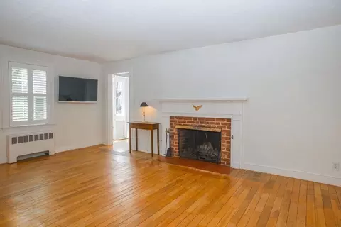 26 Hereford Rd, Marblehead, MA 01945 photo 12