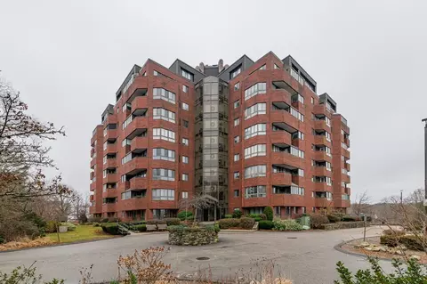 200 Burkhall St #808, Weymouth, MA 02190