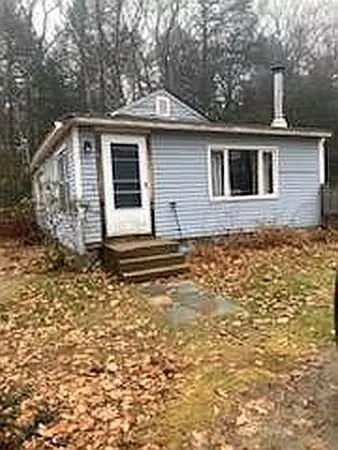 9 Three Jays Rd, Ashburnham, MA 01430