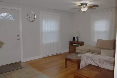 25 Ridgewood Rd, Worcester, MA 01606 photo 9