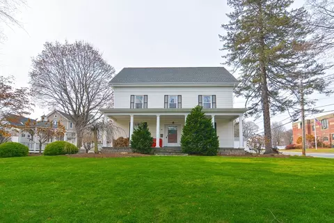 36 Bolton St, Marlborough, MA 01752