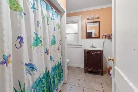 600 Pine St, Lowell, MA 01851 photo 4
