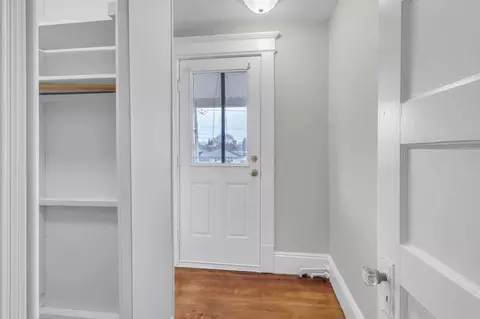 35 Moore St, Chicopee, MA 01013 photo 18