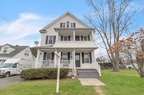 35 Moore St, Chicopee, MA 01013 photo 31