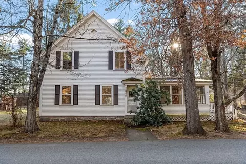 34 West St, Westford, MA 01886