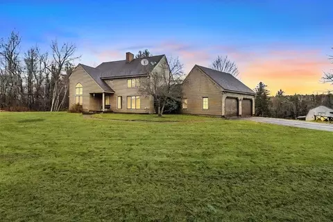 1496 North St, Windsor, MA 01270