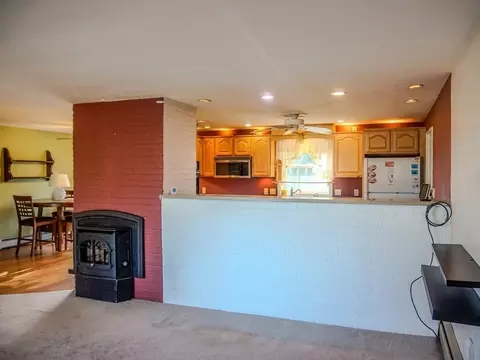 26 Radcliffe Rd, Beverly, MA 01915 photo 5
