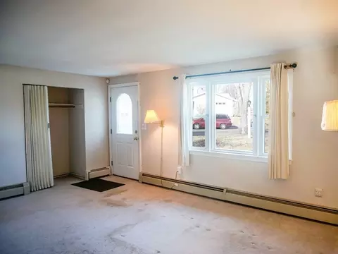 26 Radcliffe Rd, Beverly, MA 01915 photo 3