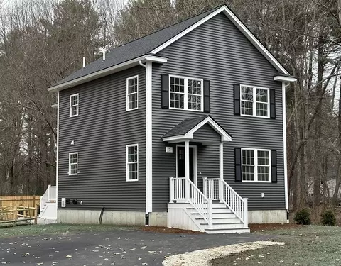 7 Munroe Way, Billerica, MA 01821