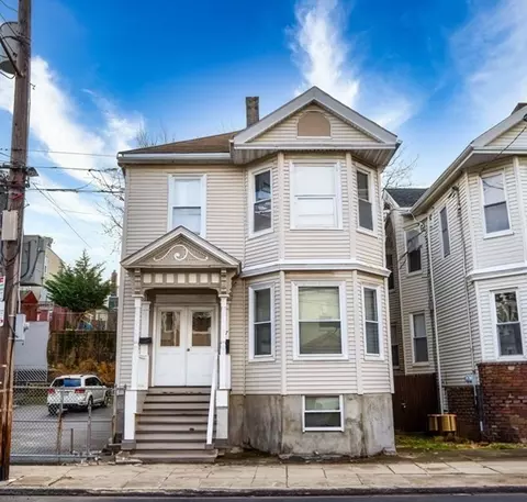 57 Falcon St, Boston, MA 02128