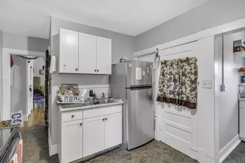 18 Fairmount, Springfield, MA 01108 photo 12