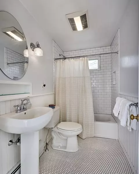 21 Pepin Ave, Easthampton, MA 01027 photo 13