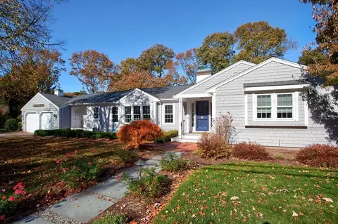 356 Bridge St, Barnstable, MA 02655 photo 2