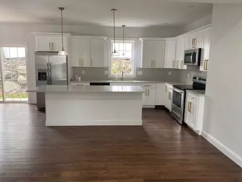 34 Modoc, Worcester, MA 01604