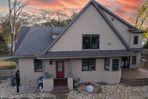 61 Neptune St, Beverly, MA 01915 photo 3