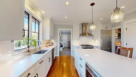 61 Neptune St, Beverly, MA 01915 photo 13