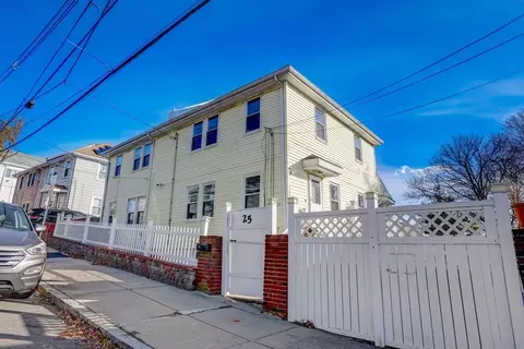 25 Campbell Ave, Revere, MA 02151