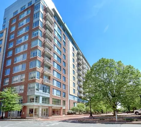 100 Station Lndg #207, Medford, MA 02155