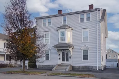 4 Dearborn St, Salem, MA 01970