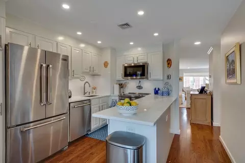 9 Highland Ct #9, Needham, MA 02492 photo 8