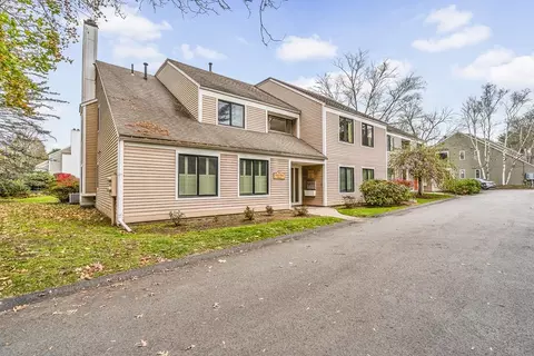 21 Concord Greene #2, Concord, MA 01742