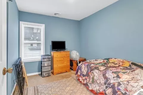 46 Harvard St, Chicopee, MA 01020 photo 17