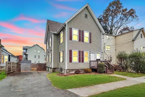 46 Harvard St, Chicopee, MA 01020 photo 1