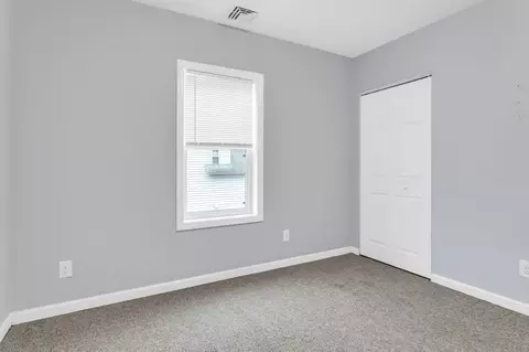 46 Harvard St, Chicopee, MA 01020 photo 15