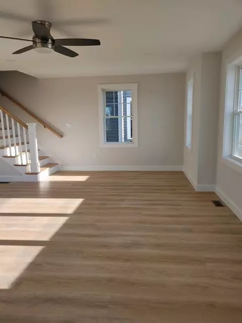Exterior - 207 Beach Rd #E, Salisbury, MA 01952 photo 2 of 6